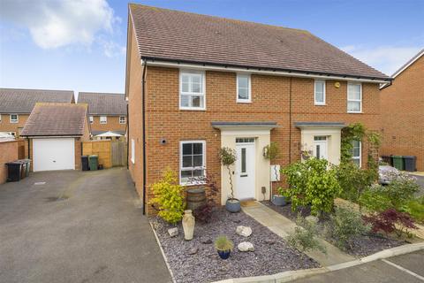 52 Bunyard Way, Allington, Maidstone, ME16 0BD