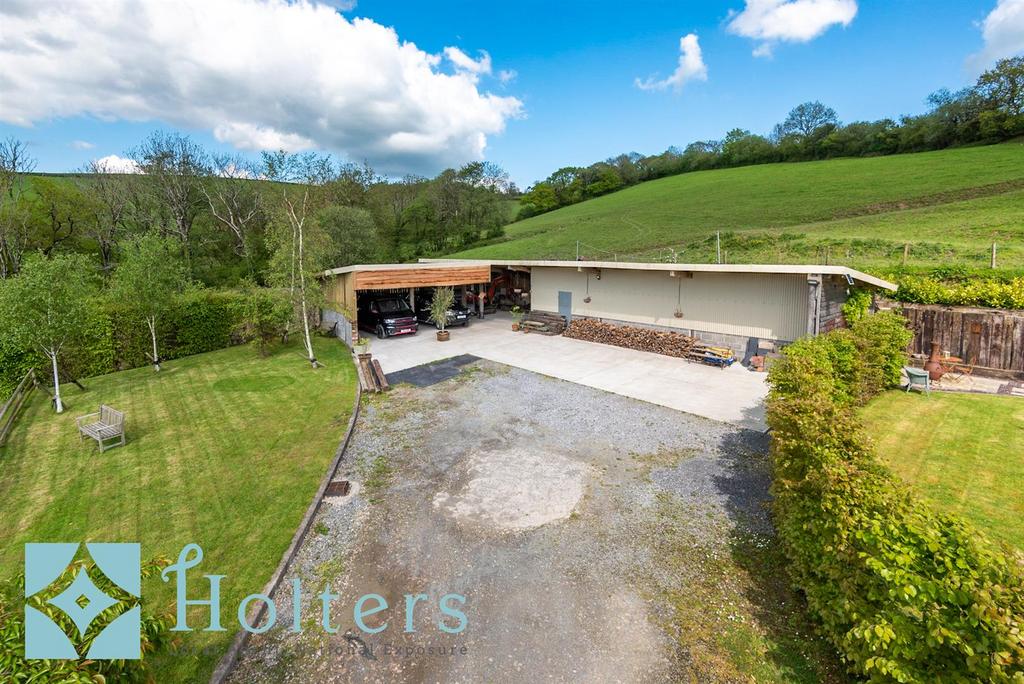 Whitemill, Carmarthen 3 bed barn conversion for sale £625,000