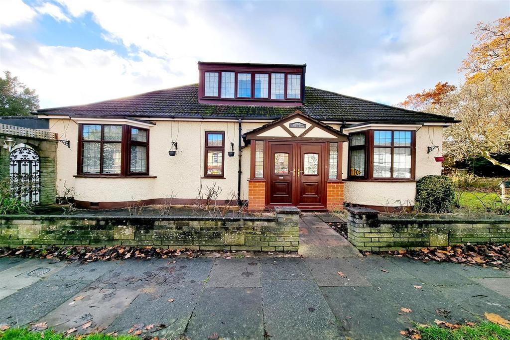 Green Road, Southgate, N14 3 bed detached bungalow for sale £780,000