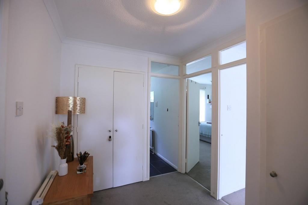 Hallway.jpg