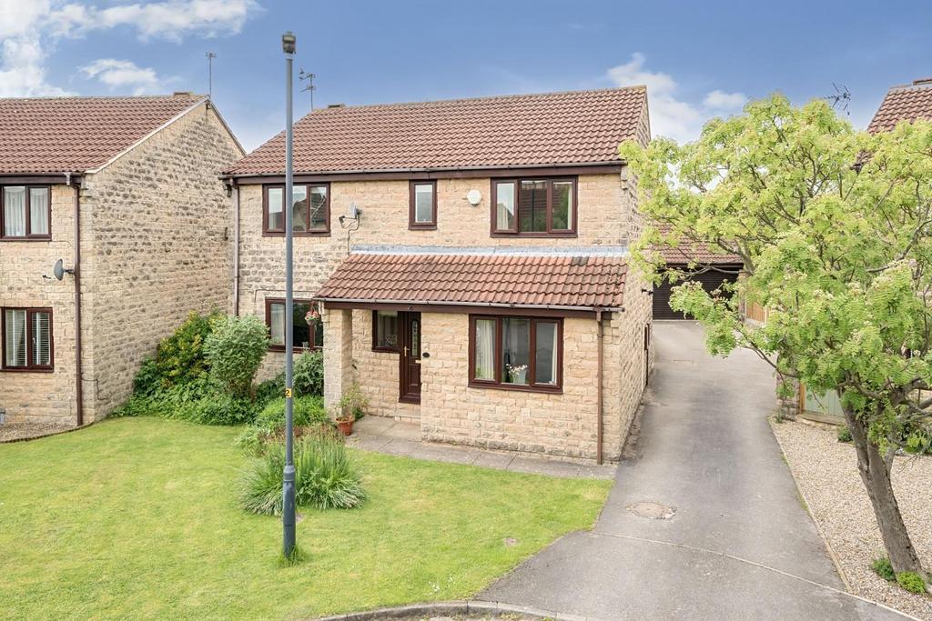 Hudson Close, Tadcaster 4 bed detached house for sale £415,000