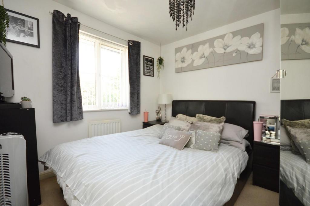 Tarnock Avenue, Hengrove, Bristol 2 bed terraced house for sale £220,000