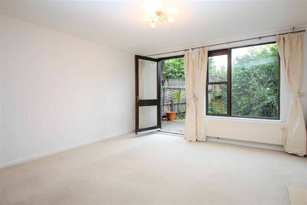 Normanby Close, London 3 bed end of terrace house £2,300 pcm (£531 pw)