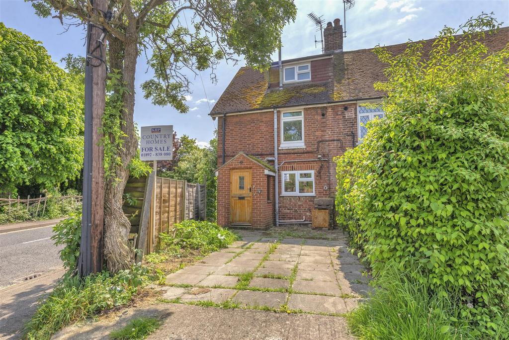 Church Road, Paddock Wood, Tonbridge 2 bed end of terrace house for
