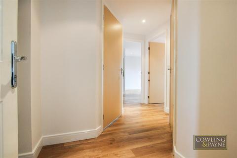 73 Bridge Road, Wickford, SS11 8NZ