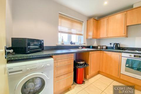 73 Bridge Road, Wickford, SS11 8NZ