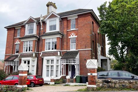 Flat 2, 17 Dane Road, St Leonards-on-sea, TN38 0QN