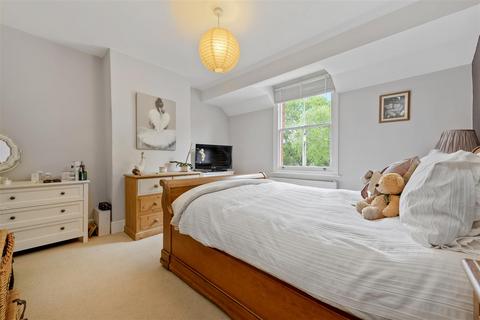 39 Oliver Road, Ascot, SL5 9DN