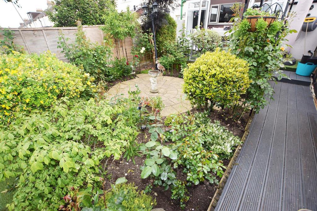 Rear garden
