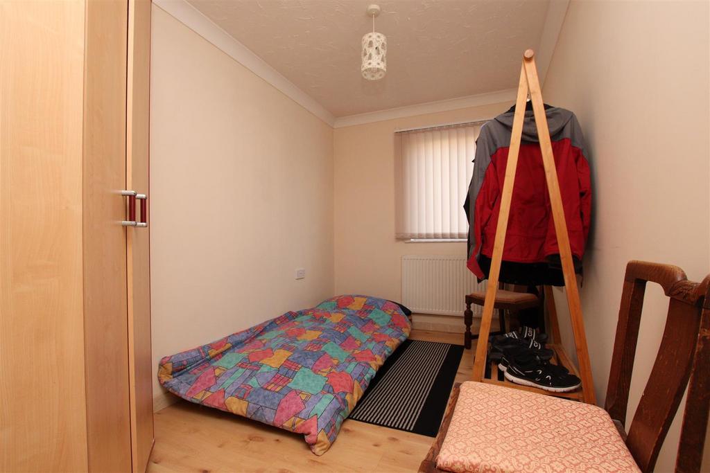 Bedroom 2.JPG