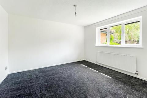 6 Russets, Chelmsford, CM2 8RD
