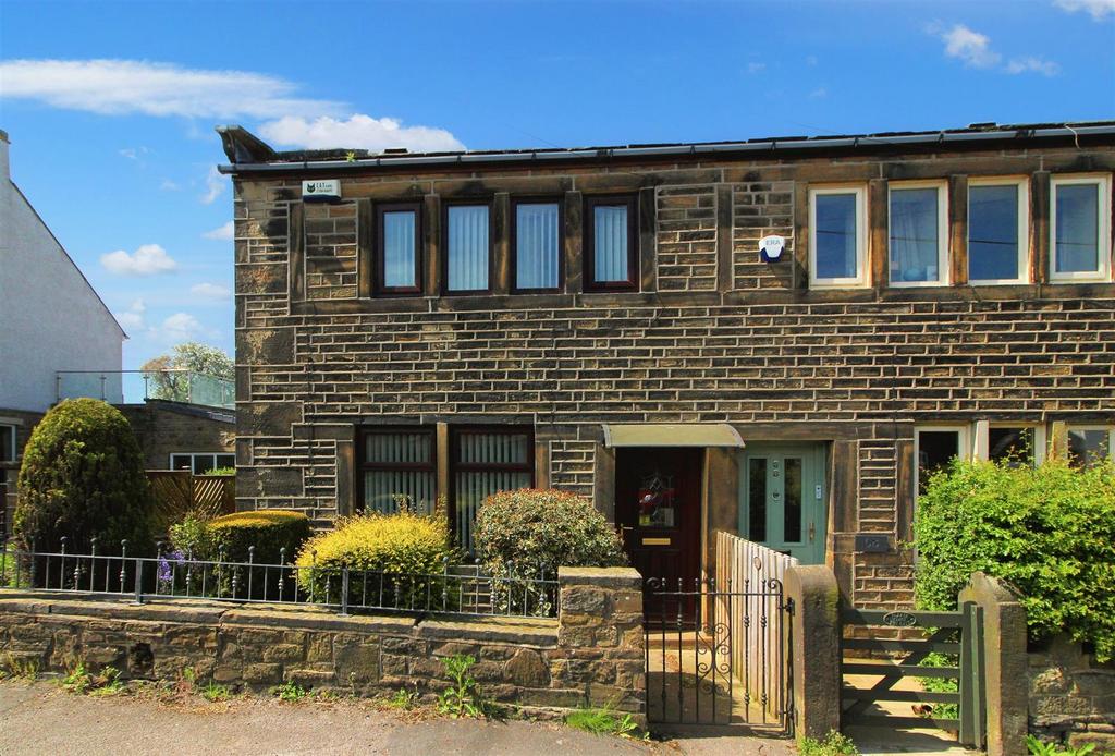Huddersfield Road, Shelley, Huddersfield 2 bed semidetached house for