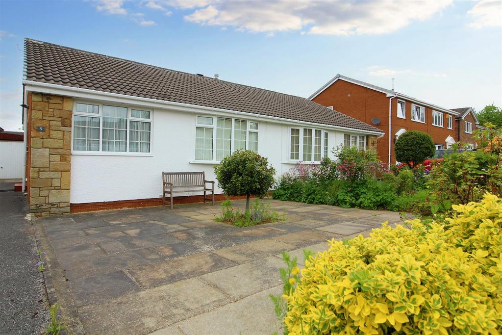 Sycamore Court, Highburton, Huddersfield, HD8 OTD 2 bed semidetached
