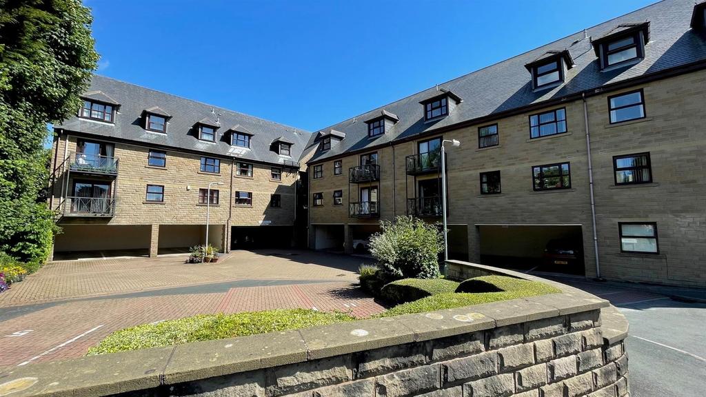 Stone Hall Mews, Flaxman Road, Bradford 2 bed apartment for sale £105,000