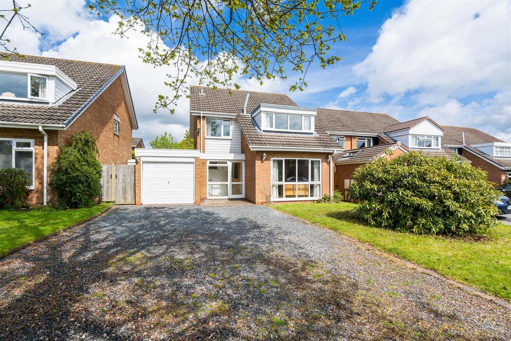 Hallcroft Way, Knowle, Solihull 4 bed detached house £575,000