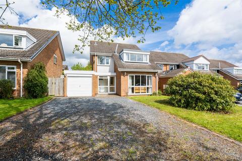 4 bedroom detached house for sale - Hallcroft Way, Knowle, Solihull
