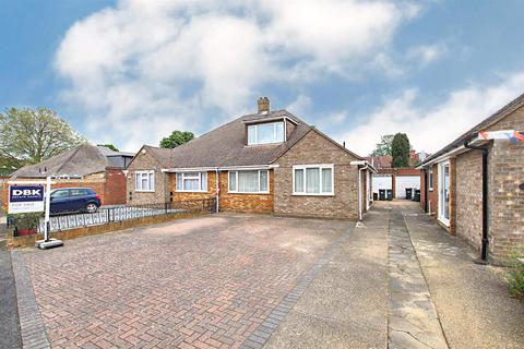 4 Grange Close, Hounslow, TW5 0HW