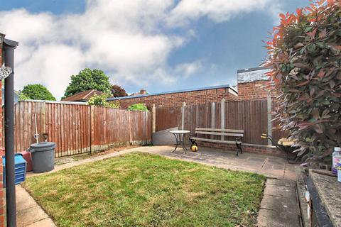 4 Grange Close, Hounslow, TW5 0HW