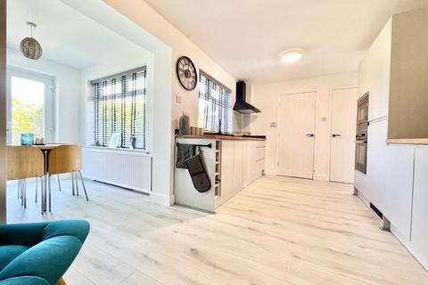 49 Barnes Hall Road, Burncross, Sheffield, S35 1RE