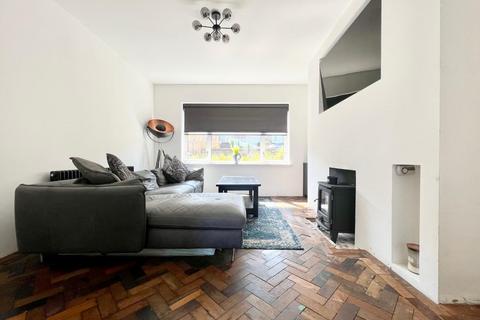 48 Grenfolds Road, Grenoside, Sheffield, S35 8NU