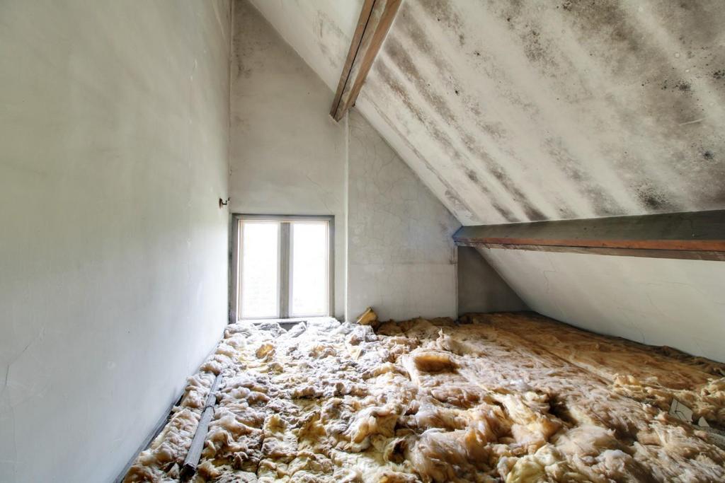 Top Floor Room Three (1).jpg