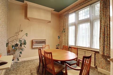 Westholme Westgate, Otley, LS21 3AT