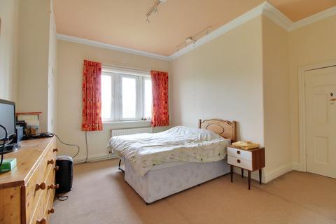 Westholme Westgate, Otley, LS21 3AT