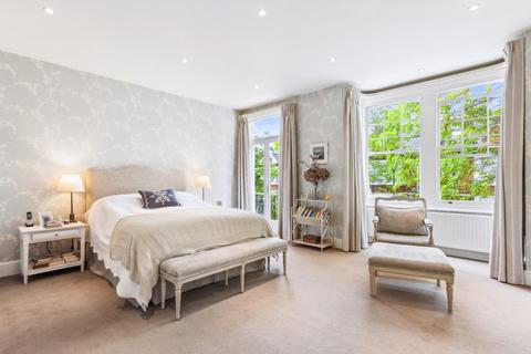 79 Airedale Avenue, London, W4 2NN