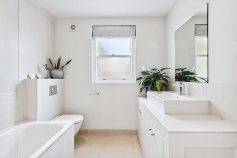 79 Airedale Avenue, London, W4 2NN