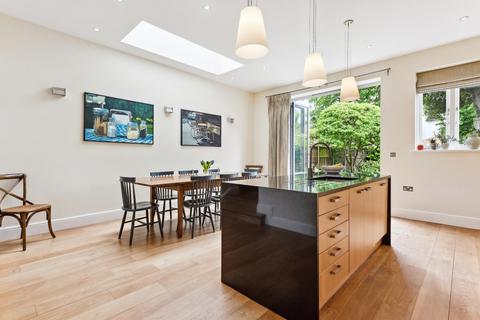 79 Airedale Avenue, London, W4 2NN
