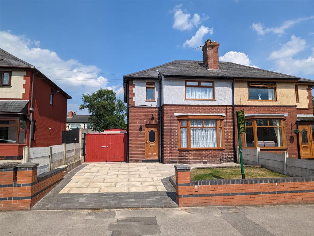 Houses For Sale Wigan Road Leigh at Stephanie Bly blog