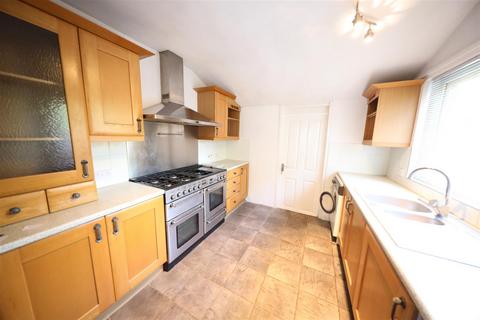 3 bedroom end of terrace house for sale - Etherington Road, Hull