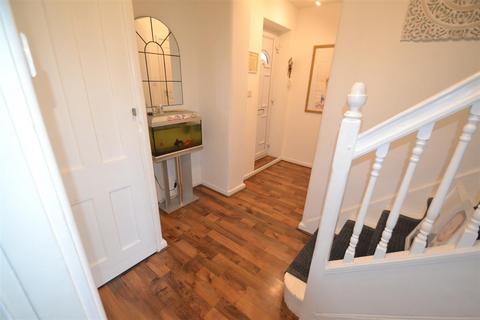 332 Heathway, Dagenham, RM10 8NJ