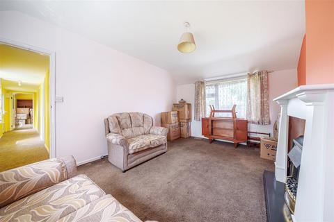 1 Chettles Close, Sharnbrook, Bedford, MK44 1NH