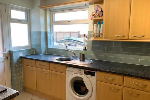 44 Beaumont Drive, Northampton, NN3 8PS