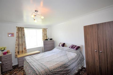 14 Ashdell, Goole, DN14 6YA