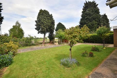 Shangri La Carr Lane, Goole, DN14 6LY