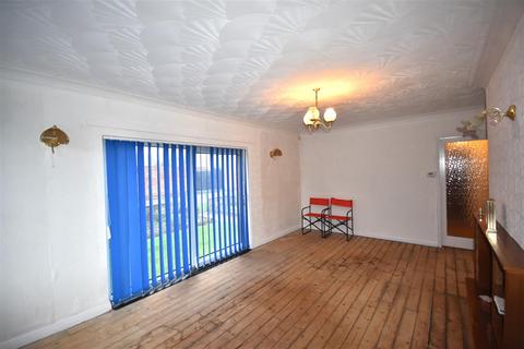 Shangri La Carr Lane, Goole, DN14 6LY