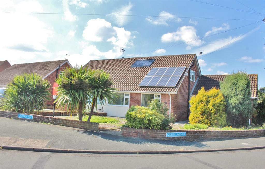 Chosen Way, Hucclecote 3 bed semidetached house £1,100 pcm (£254 pw)