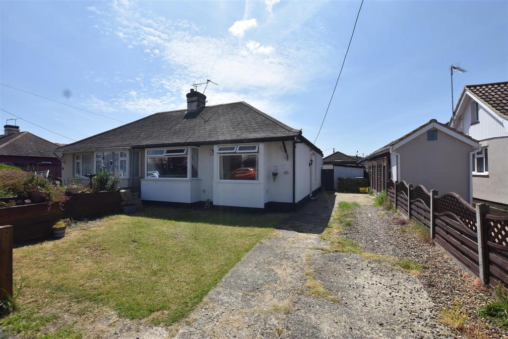 Mayland Avenue, Canvey Island SS8 2 bed semidetached bungalow £335,000