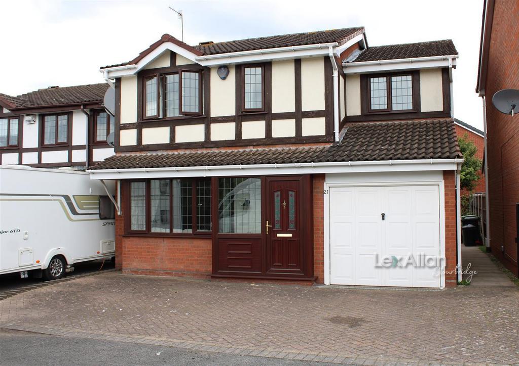 Ashton Park Drive, Brierley Hill 4 bed detached house for sale £357,000