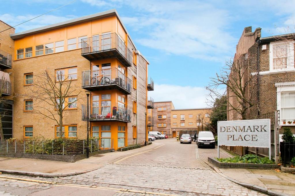 Denmark Place 2 bed property £1,950 pcm (£450 pw)