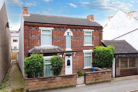 4 bedroom detached house for sale, Tamworth Road, Long Eaton