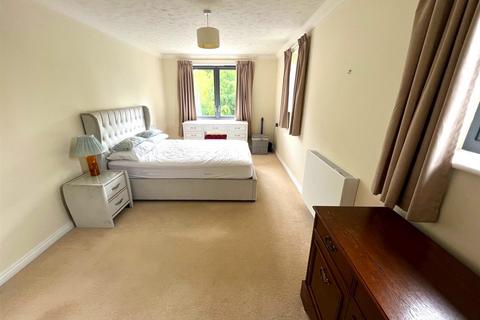 1 bedroom retirement property for sale - Amelia Lodge, Henleaze