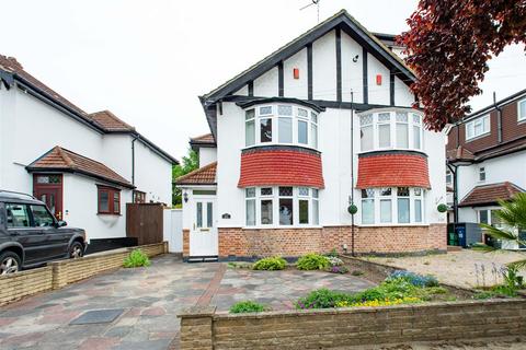 112 Crescent Drive, Petts Wood, Orpington, BR5 1BE