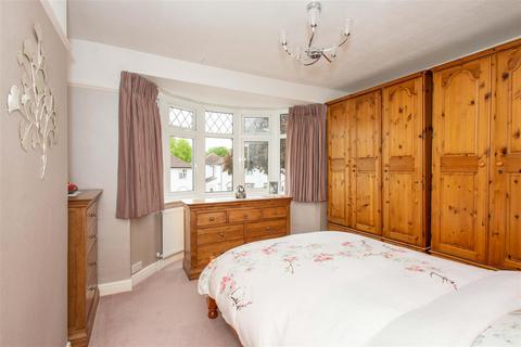 112 Crescent Drive, Petts Wood, Orpington, BR5 1BE