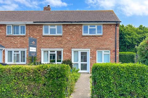 48 Castle View Road, Portchester, Fareham, PO16 9LA