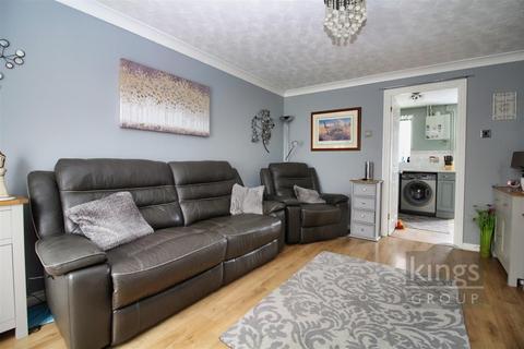 62 Albert Gardens, Church Langley, Harlow, CM17 9QG