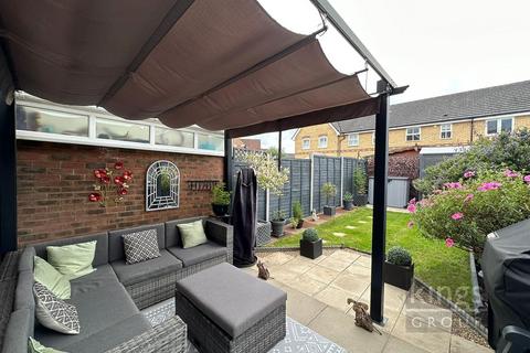 62 Albert Gardens, Church Langley, Harlow, CM17 9QG
