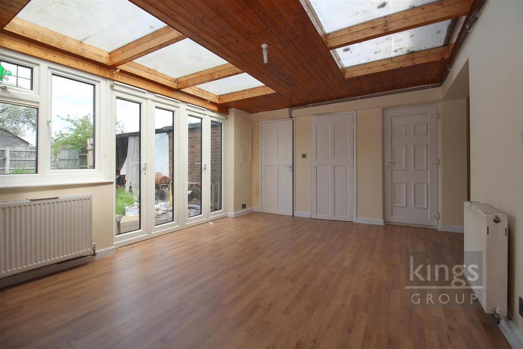 Dining Room.jpg